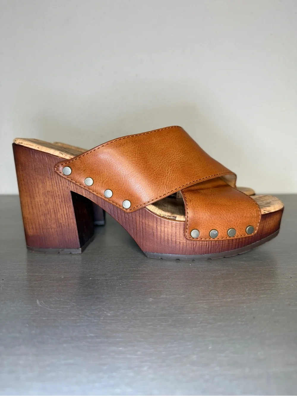 Korks Women's Size 7M Shoes Brown Leather Comfort Casual Wedge Platform Sandals